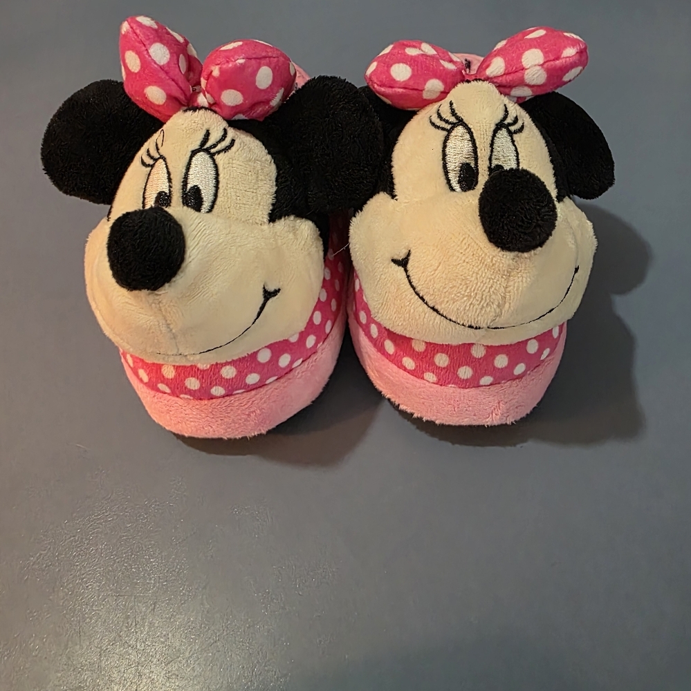 Disney Minnie Mouse Pink Plush Slippers